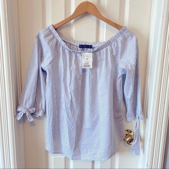 Potters Pot - women’s striped off shoulder top with tie at wrist. Size medium - Picture 3 of 11